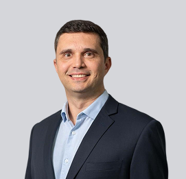 team-image